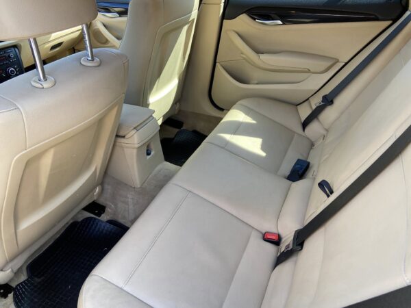 BMW X1 xDrive20d - Image 16