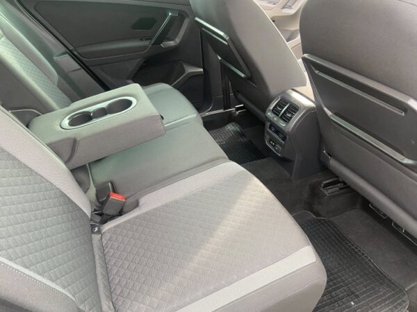 Volkswagen Tiguan 2.0 TDI Business BlueMotion - Image 3