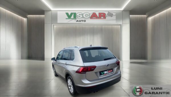 Volkswagen Tiguan 2.0 TDI Business BlueMotion - Image 12