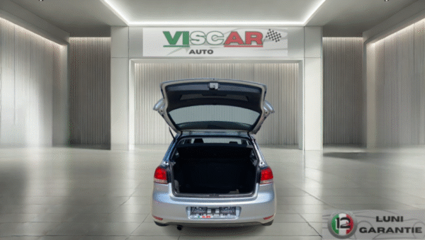 Volkswagen Golf 6 | 1.6 TDI – 105 CP | EURO 5 - Image 10