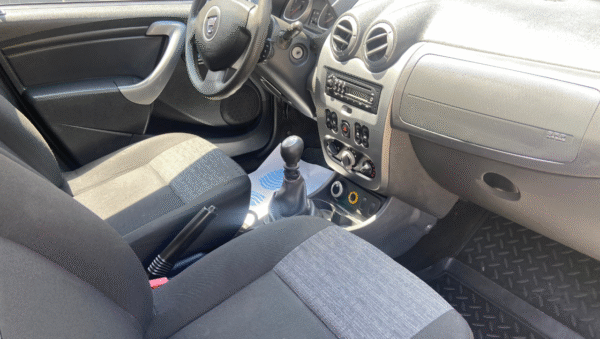 🔹 Dacia Duster 4x4 | 1.6 Benzină – 105 CP | EURO 5 - Image 12