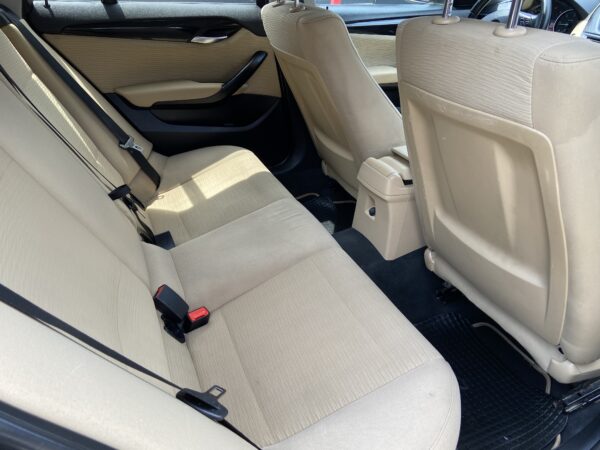 BMW X1 xDrive 2.0d – 177 CP / Automată / Navi mare / 4x4 - Image 13