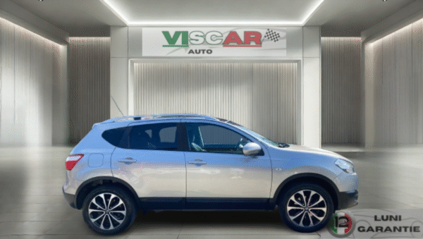 Nissan Qashqai 2.0 dCi Tekna - Image 4